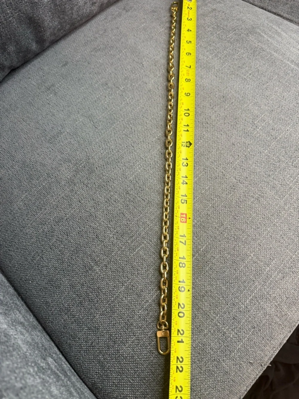 Louis Vuitton gold chain strap - Picture 3 of 3